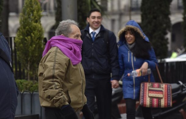 Este lunes prevalecerá el ambiente frío en gran parte del país