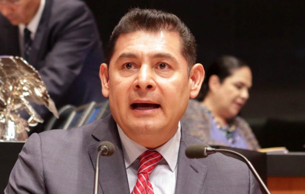 Presidente del Senado lamenta resolución que ordena restituir a Secretario Ejecutivo del INE