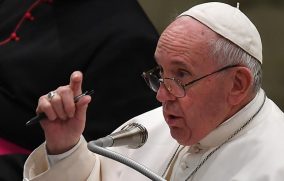 El papa Francisco pide fraternidad ante la llegada del 2025