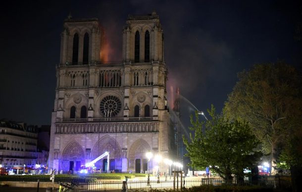 Lanzan monedas conmemorativas por reapertura de Notre Dame