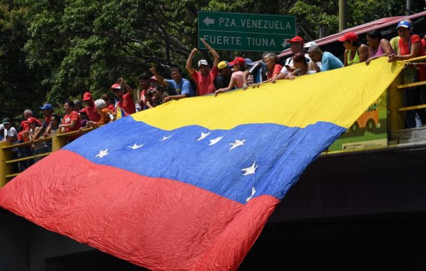 AMLO llama a EU a respetar a los venezolanos