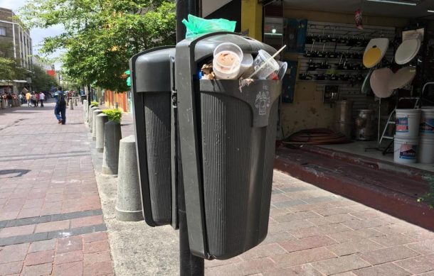 Desaparecen las papeleras de basura en varias colonias de Guadalajara