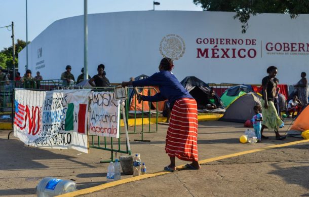 Migrantes abandonan seis caravanas en México