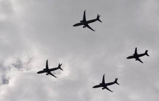 Aprueban diputados militarizar el espacio aéreo mexicano