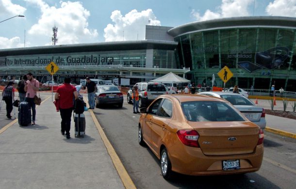 Por obras, el Aeropuerto de GDL tendrán menos estacionamiento en diciembre