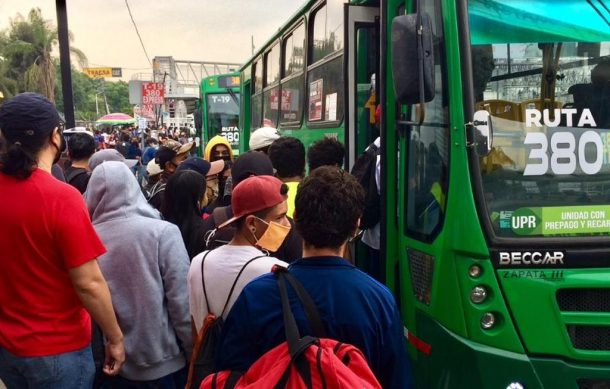 Piden expertos usar cubrebocas de alta eficiencia en el transporte público