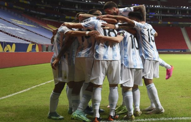 Argentina sigue en la cima del ranking de FIFA