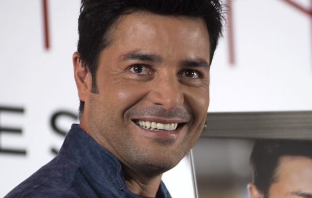 Sony Music otorga reconocimientos a Chayanne