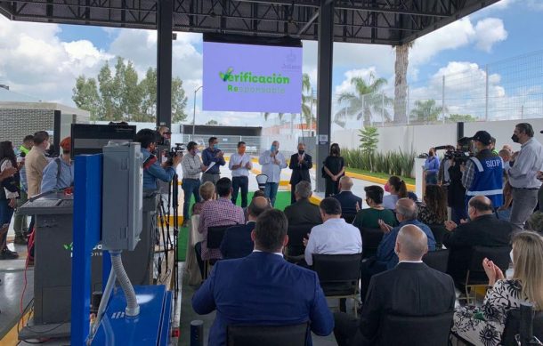 Inauguran en Ocotlán el primer centro de verificación del interior del Estado