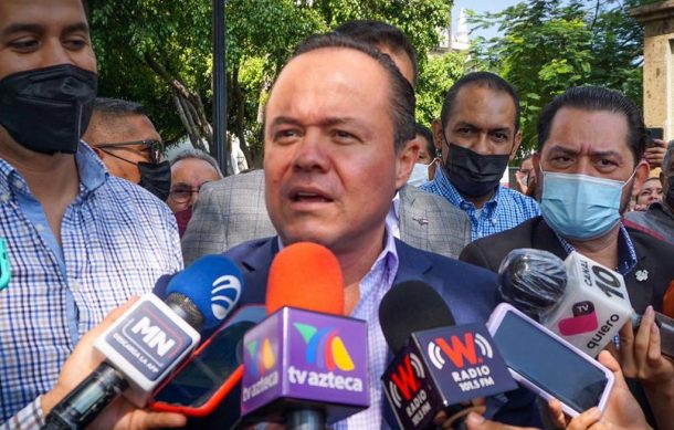 Alberto Maldonado se registra como candidato de Morena a Tlaquepaque