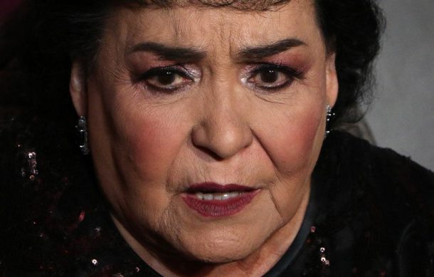 Hospitalizan a Carmen Salinas; ingresa a terapia intensiva