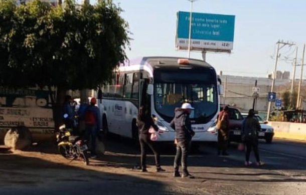 Detienen a conductor de ruta alimentadora del Peribús