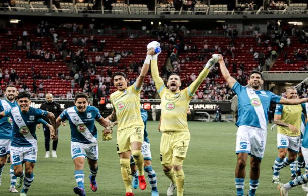 Chivas ganaba… pero al final recibe su tercera derrota, al caer con Puebla 3-2