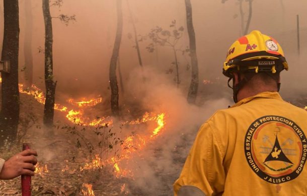 Abren investigación por delitos ambientales tras incendios registrados en Zapopan y Tlajomulco