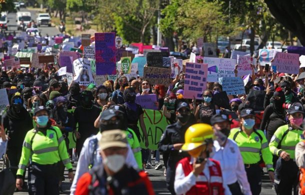 A las 5:00 de la tarde, inicia segunda marcha por Día de la Mujer en Guadalajara