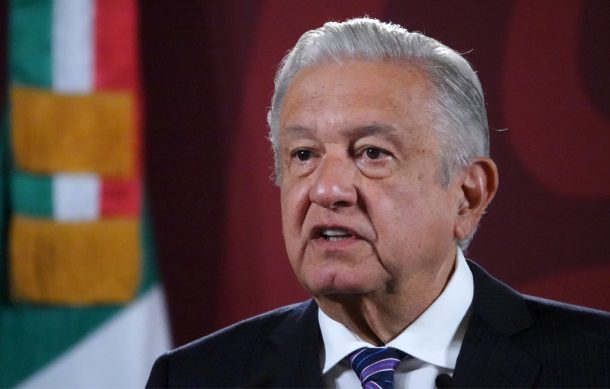 Llama López Obrador a petroleras extranjeras a invertir en México