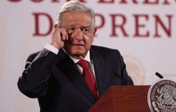 Lozoya no debe sólo pagar el daño sino dar información: López Obrador