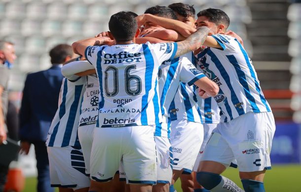 Pachuca golea a Rayados y se confirma como líder en la Liga MX