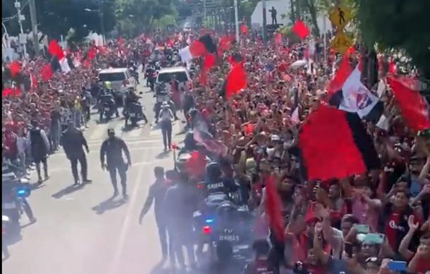 Atlas festeja el bicampeonato con su afición