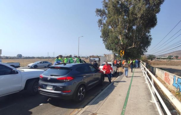 Protestan empleados de recicladoras de Tlajomulco