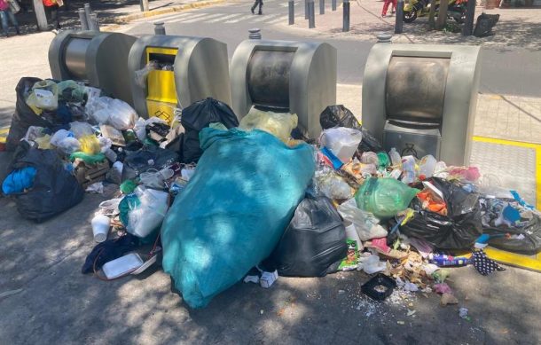 Retiran papeleras para la basura en el barrio de Analco