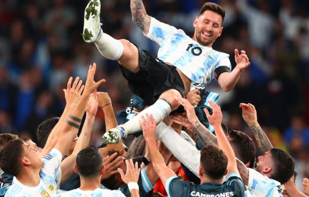 Gana Argentina La Finalissima al vencer 3-0 a Italia en Wembley