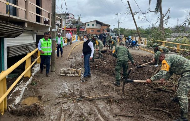 Declaran emergencia en 25 municipios de Oaxaca tras paso de Agatha