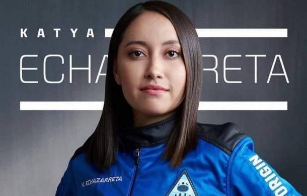 Katya Echazarreta dedica su viaje al espacio a México