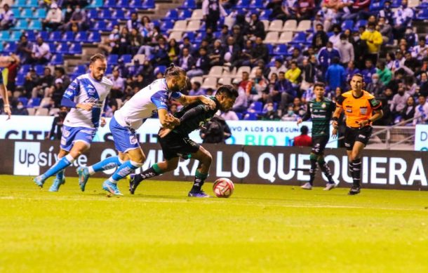 Puebla liga dos victorias al imponerse al Santos