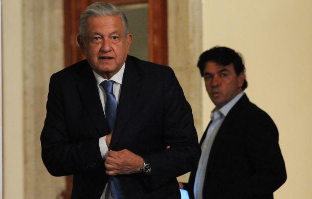 Invita AMLO a empresarios a comprar boletos para sorteo de lotería