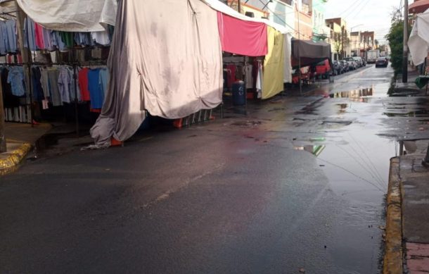 Exigen orden en el tianguis de la calle Herrera y Cairo