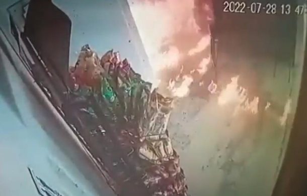 Sujetos armados incendian tienda en Encarnación de Díaz