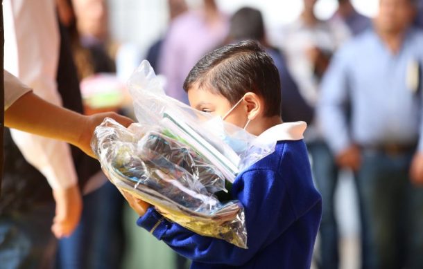 Aclaran que “Mochilas con Útiles” en Tonalá no incluye uniformes para tener una mayor cobertura