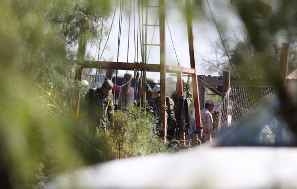 Extraen casi la totalidad de agua acumulada en mina de Coahuila