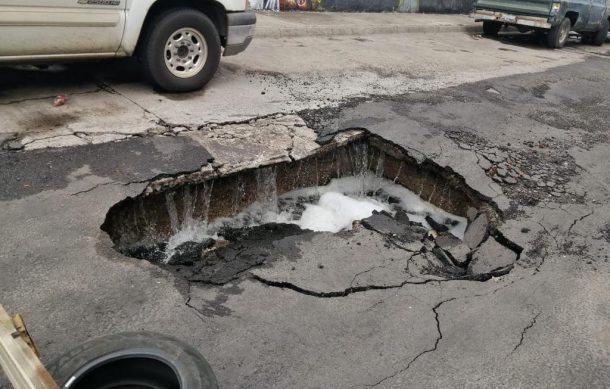 SIAPA brilla por su ausencia tras fuga en colonia del Fresno