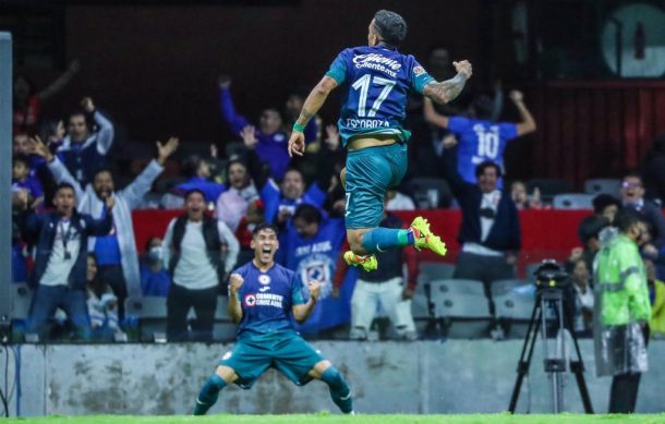 Cruz Azul vence 2-1 a León en tiempo de compensación