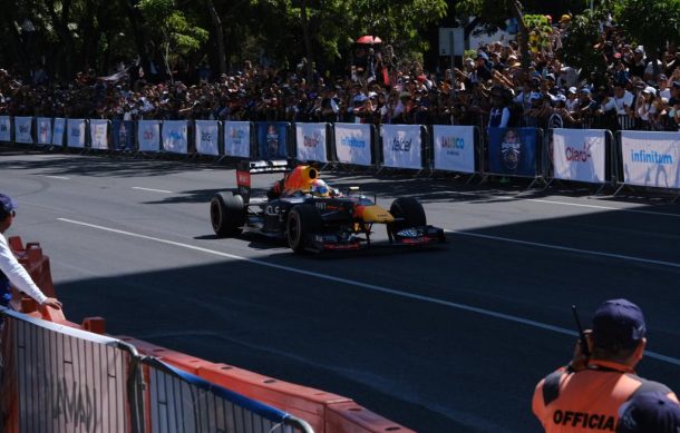 Asistieron 130 mil personas a evento de “Checo” Pérez en la Minerva