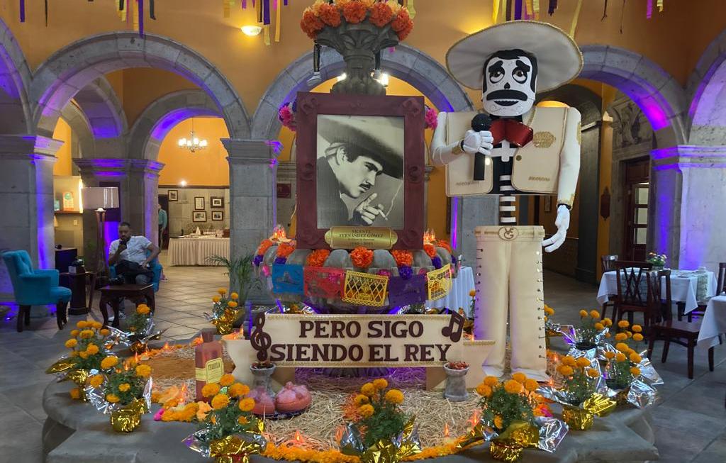 Dedican Altar De Muertos A Vicente Fernández Notisistema 3966