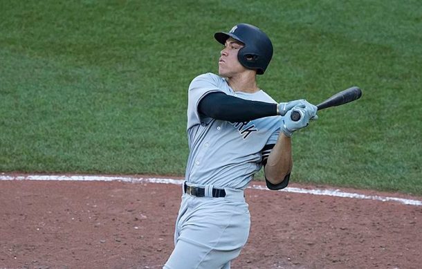 Aaron Judge permanecerá con los Yanquis por 360 millones