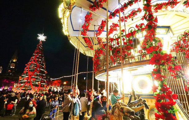 Piden a comerciantes extender sus horarios durante festividades navideñas