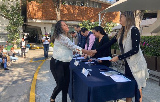 Egresa la segunda generación de mujeres conductoras del transporte público