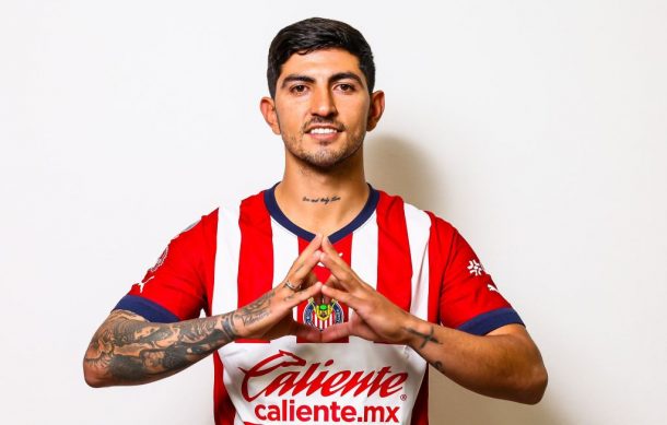 ¡Por fin! El “Pocho” Guzmán llega a Chivas