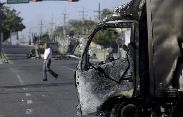 Suman 38 muertos en ocho días de enfrentamientos en Sinaloa