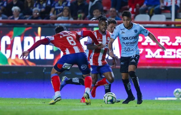 Necaxa pierde al inaugurar torneo de la Liga MX