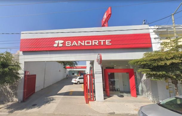 Roban 3.5 mdp de sucursal bancaria en Ameca