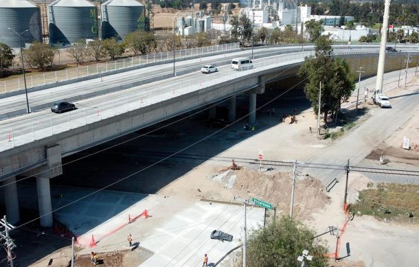 Seguirá cancelado el cruce de vehículos bajo el puente Adolf Horn