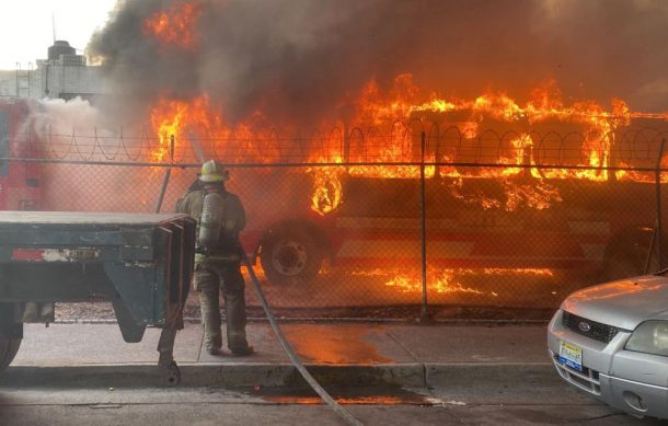 Sofocan incendio en predio del Sitren en Tetlán