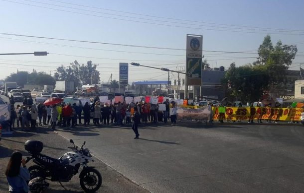 Vecinos de Jauja bloquean la carretera libre a Zapotlanejo