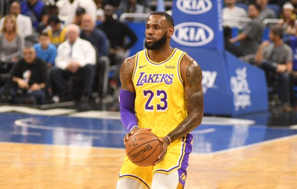 Queda LeBron James a un paso de la historia