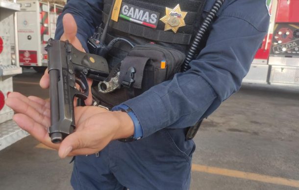 Detienen a empistolado en Base de Bomberos de Guadalajara